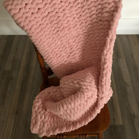 💋🔝HP🔝💋Chunky Light Pink Breathable Blanket - Picture 4 of 6